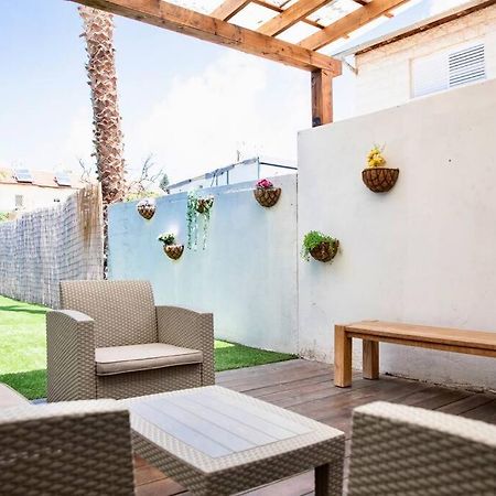 Homey Apartment Near The Beach ハデラ エクステリア 写真