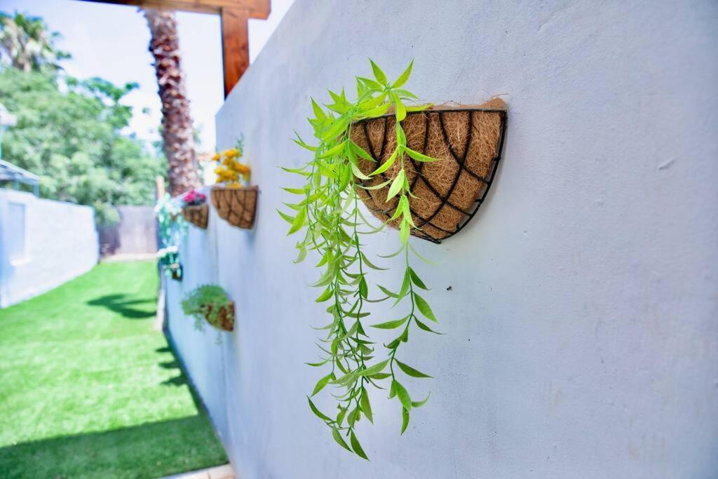 Homey Apartment Near The Beach ハデラ エクステリア 写真
